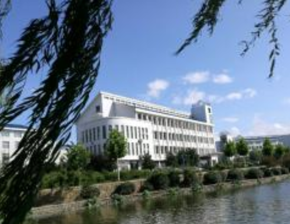 高职高专注册入学招收院校目录中计划人数有多少